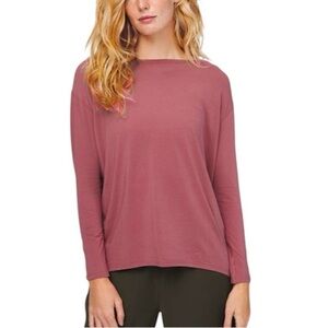 Lululemon Back In Action Long Sleeve